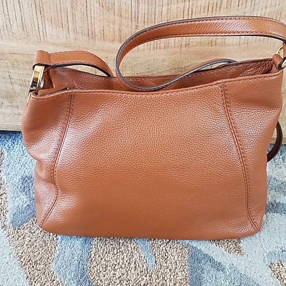 Michael Kors Crossbody - Picture 4 of 6